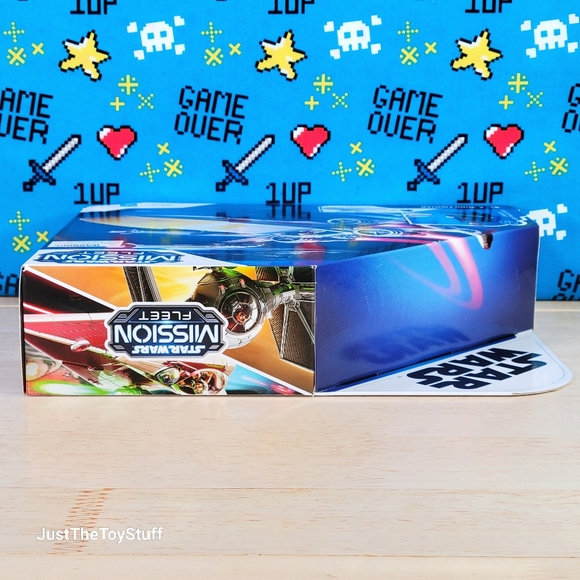 Star Wars Mission Fleet The Mandalorian X-Wing Fighter w/ Luke Skywalker & Grogu - Picture 4 of 9